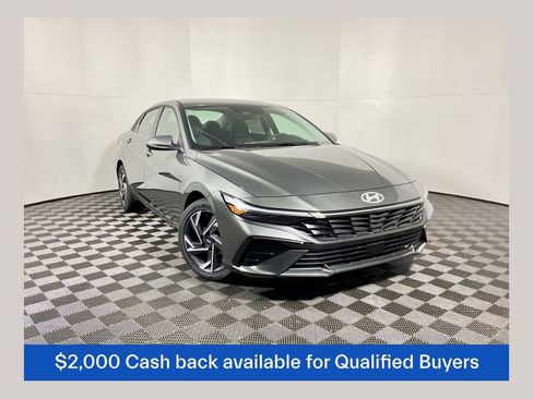 New 2026 Hyundai Elantra Limited FWD image 1