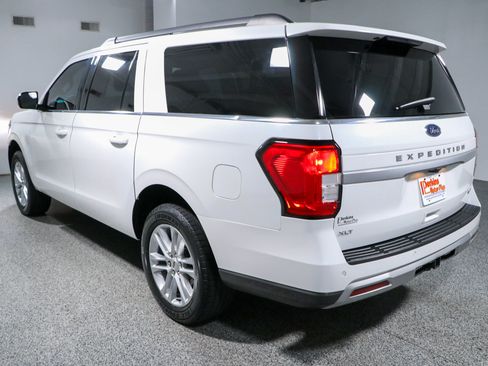 Used 2022 Ford Expedition Max XLT AWD/4WD image 9