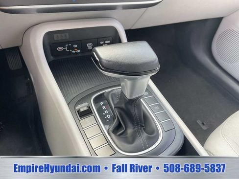 Used 2024 Hyundai Kona SEL AWD/4WD image 23
