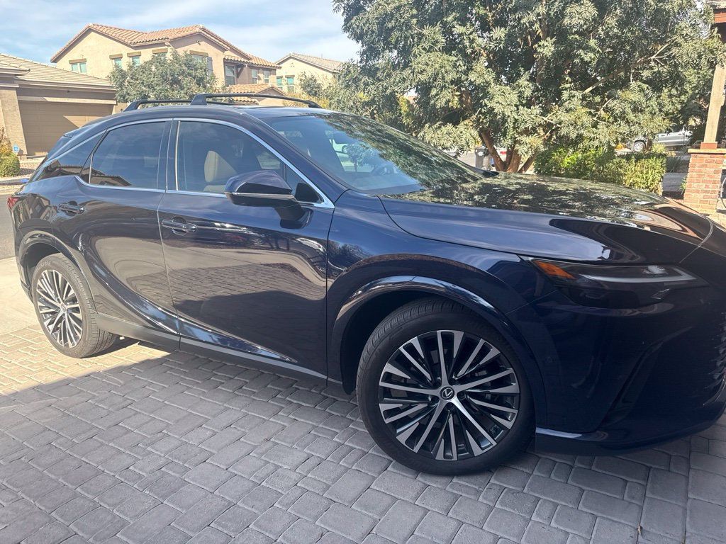 Used 2024 Lexus RX 350 Premium Plus w/ Convenience Package FWD image 2