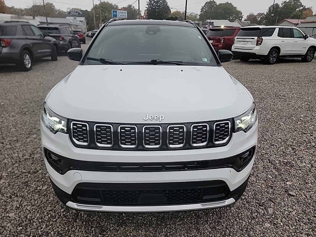 Used 2026 Jeep Compass Limited AWD/4WD image 2