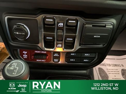 New 2026 Jeep Wrangler Unlimited Rubicon 392 w/ Quick Order Package 27X Moab AWD/4WD image 33