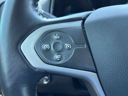 Used 2022 Chevrolet Colorado LT AWD/4WD image 22