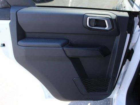 Used 2025 Ford Bronco Big Bend AWD/4WD image 17