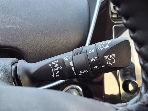 Used 2017 Toyota Prius Four image 29