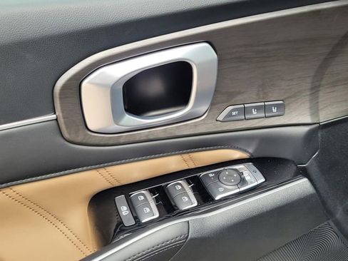 New 2026 Kia Sorento SX Prestige image 10