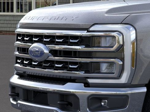 New 2025 Ford F350 Lariat w/ Lariat Ultimate Package AWD/4WD image 17