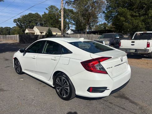 Used 2016 Honda Civic EX-L image 6