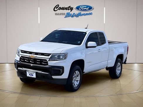 Used 2021 Chevrolet Colorado LT w/ Fleet Safety Package image 2