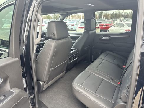 Certified 2023 GMC Sierra 1500 SLT w/ SLT Premium Package image 22