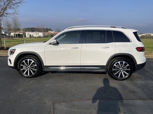 Used 2022 Mercedes-Benz GLB 250 image 6