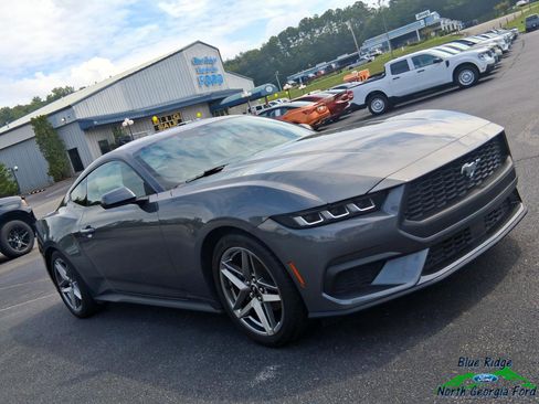 Used 2024 Ford Mustang Premium image 23