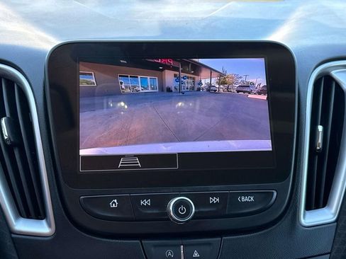 Used 2023 Chevrolet Malibu LT image 28