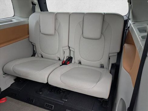 Used 2025 Volkswagen ID. Buzz 1st Edition image 27