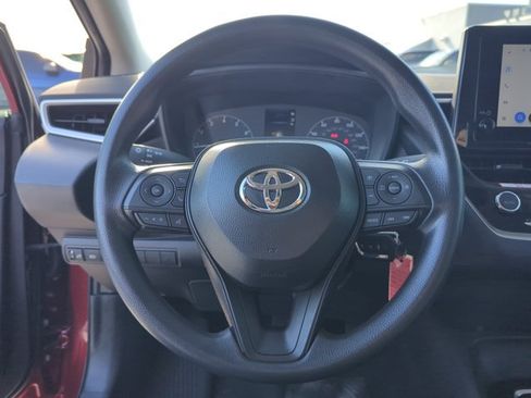 Used 2025 Toyota Corolla LE FWD image 14