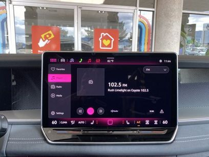New 2026 Volkswagen Tiguan SE