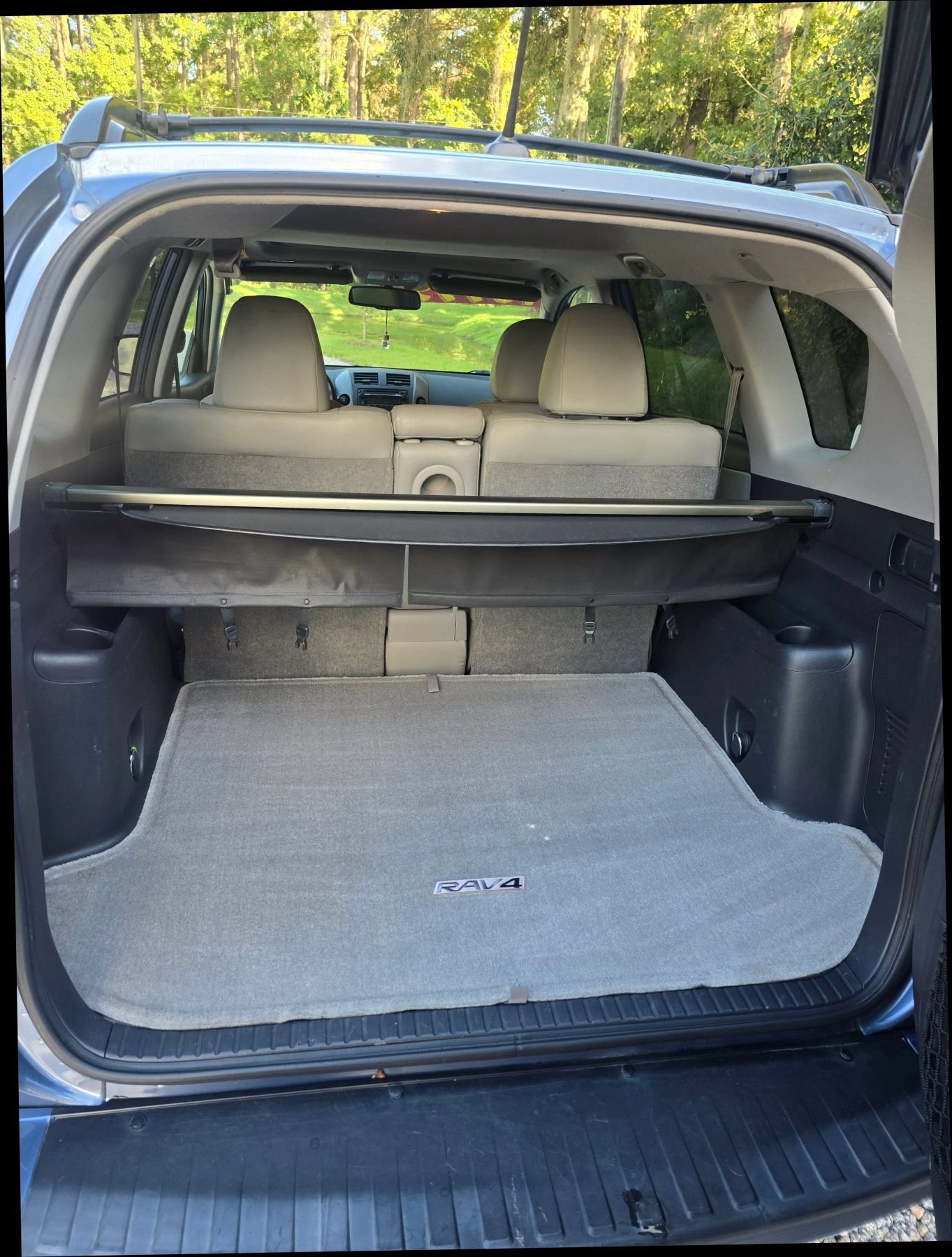 Used 2012 Toyota RAV4 Limited w/ Premium Plus Value Pkg AWD/4WD image 11