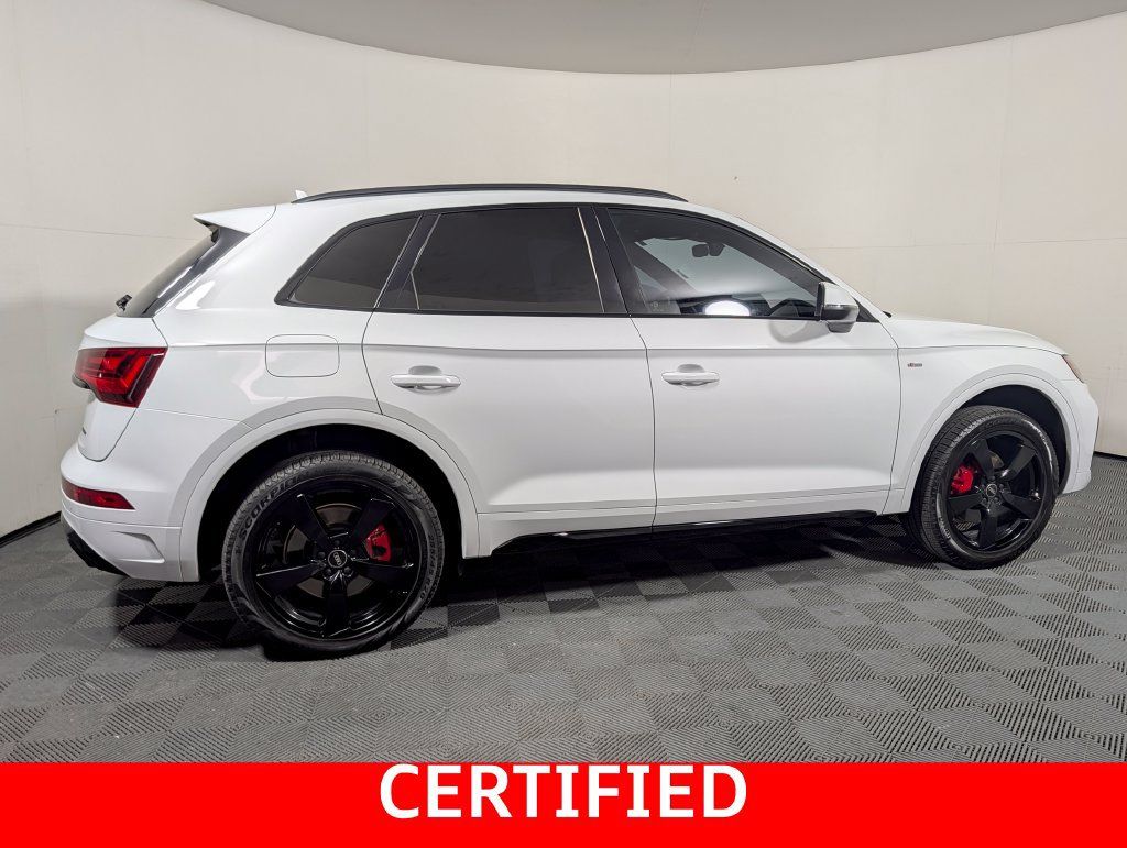 Used 2024 Audi Q5 2.0T Premium Plus w/ Premium Plus Package AWD/4WD image 2
