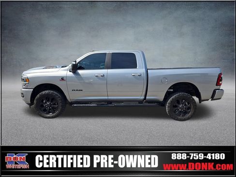 Used 2024 RAM 2500 Laramie w/ Night Edition AWD/4WD image 5