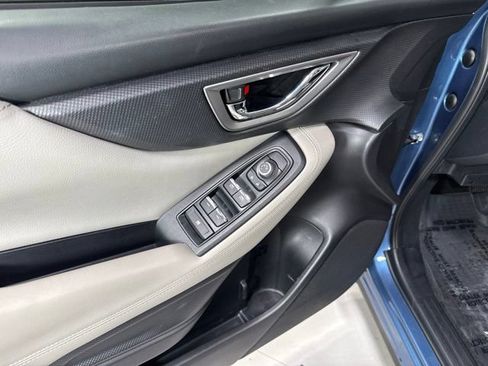 Used 2019 Subaru Forester Premium AWD/4WD image 11