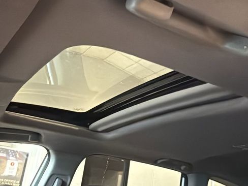 Used 2021 Honda CR-V EX-L image 26