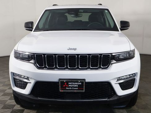 Used 2023 Jeep Grand Cherokee Limited AWD/4WD image 15