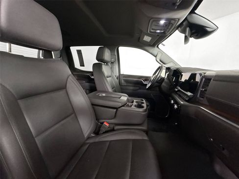 Used 2025 GMC Sierra 1500 SLT AWD/4WD image 37