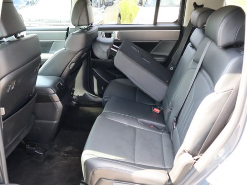 Used 2025 Hyundai Santa Fe SEL AWD/4WD image 20
