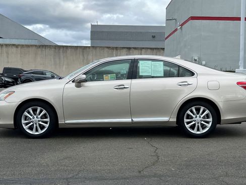 Used 2010 Lexus ES 350 image 9