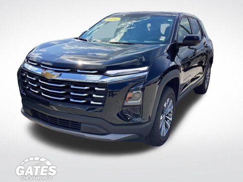 Used 2026 Chevrolet Equinox LT FWD image 5
