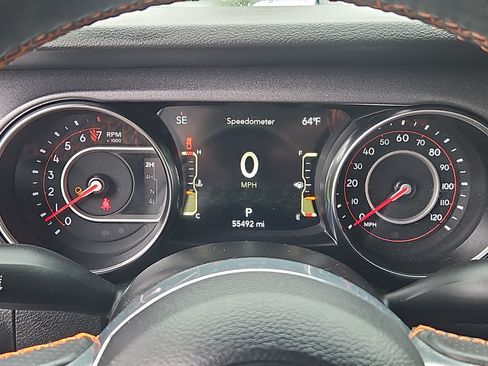 Used 2021 Jeep Gladiator Mojave w/ Cold Weather Group AWD/4WD image 24