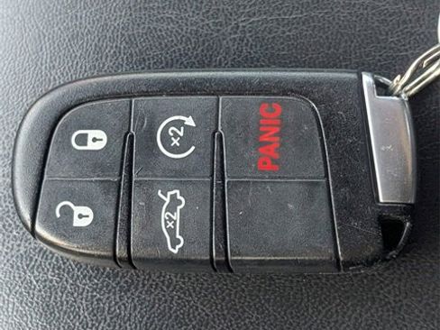 Used 2014 Dodge Charger R/T image 28