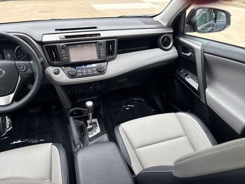 Used 2017 Toyota RAV4 Limited w/ Carpet Mat Package AWD/4WD image 26