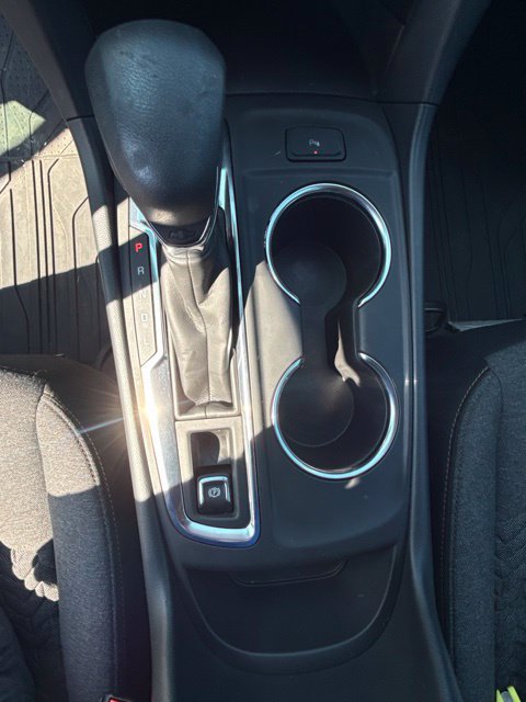 Used 2024 Chevrolet Equinox LT w/ LPO, Floor Liner Package FWD image 17
