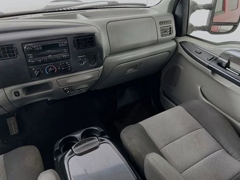 Used 2004 Ford F250 XLT image 21