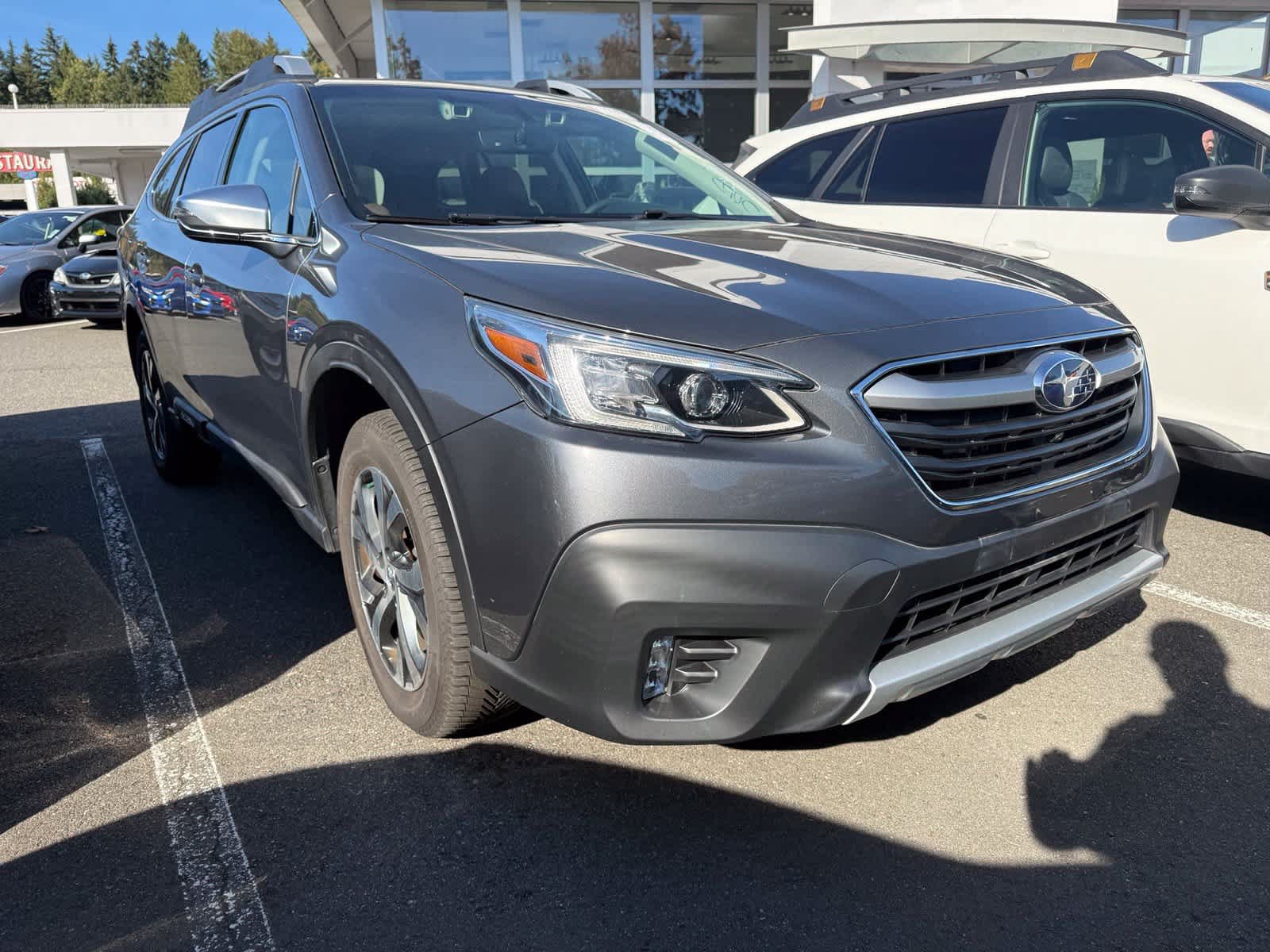 Certified 2022 Subaru Outback Touring XT AWD/4WD image 4