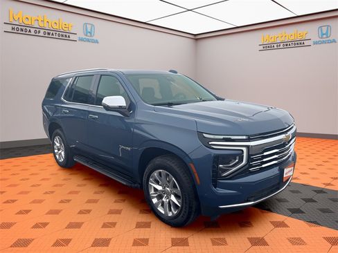 Used 2025 Chevrolet Tahoe Premier image 7