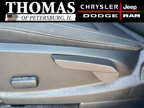 Used 2022 Chevrolet Colorado LT w/ LT Convenience Package AWD/4WD image 29