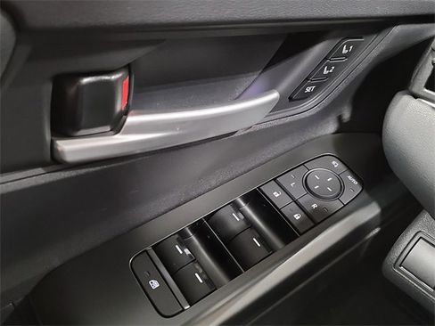 New 2026 Subaru Solterra image 16