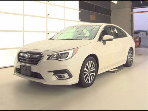 Used 2019 Subaru Legacy 2.5i Premium image 1