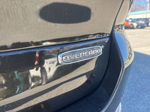 Used 2021 Jeep Grand Cherokee L Overland w/ Luxury Tech Group IV image 33