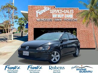 Used 2015 Volkswagen Golf TDI S image 1