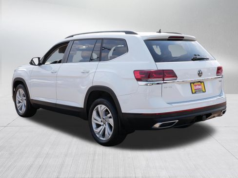 Used 2023 Volkswagen Atlas SE w/ Panoramic Sunroof Package AWD/4WD image 5
