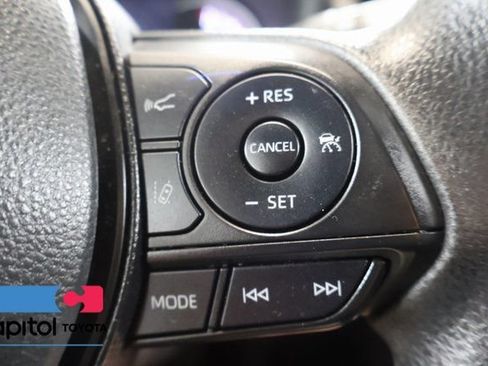 Certified 2025 Toyota RAV4 XLE FWD image 19