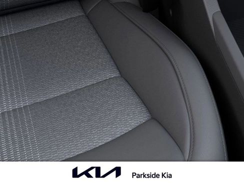 New 2025 Kia Niro EX Touring image 24
