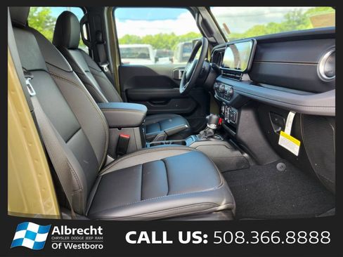 New 2026 Jeep Gladiator Sport AWD/4WD image 11