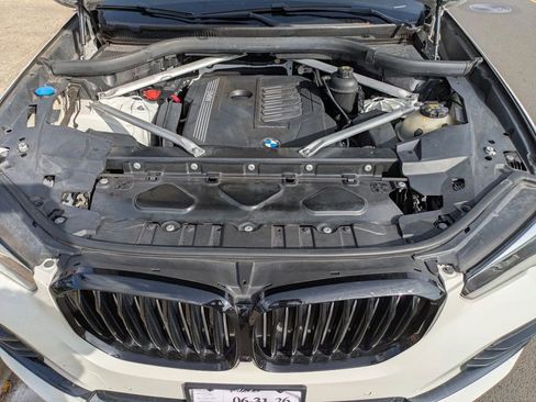 Used 2019 BMW X5 xDrive40i w/ Convenience Package AWD/4WD image 8