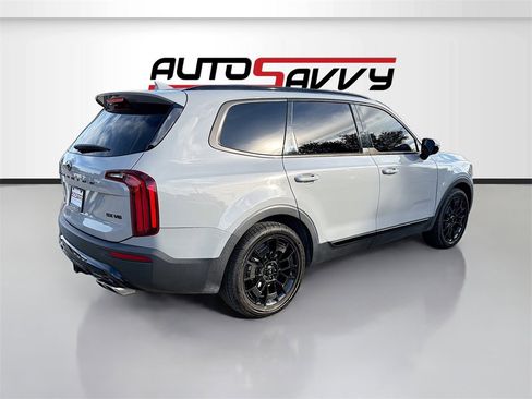 Used 2021 Kia Telluride SX w/ SX Prestige Package image 7
