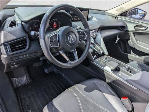 Used 2025 Acura TLX w/ Technology Package FWD image 9