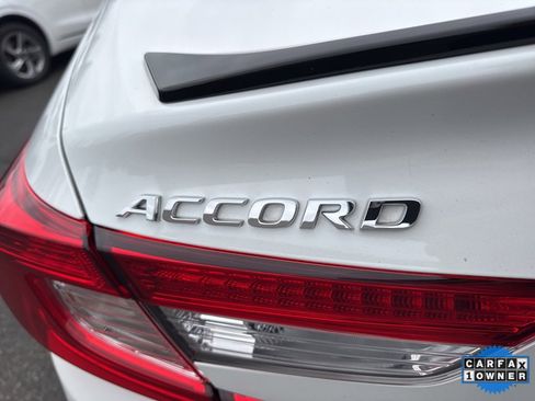 Used 2022 Honda Accord Sport Special Edition image 12